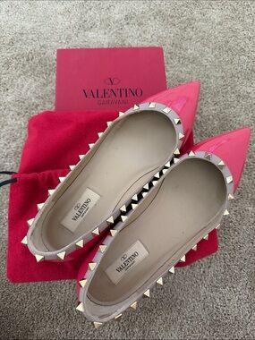 Valentino Garavani Hot Pink Patent Rockstud Pointed Flats